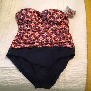 One piece bathing suit